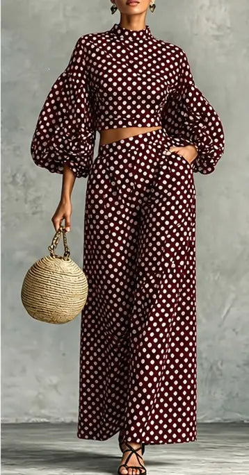 Ensemble femme bordeaux à pois avec haut court et pantalon fluide SecretBombe