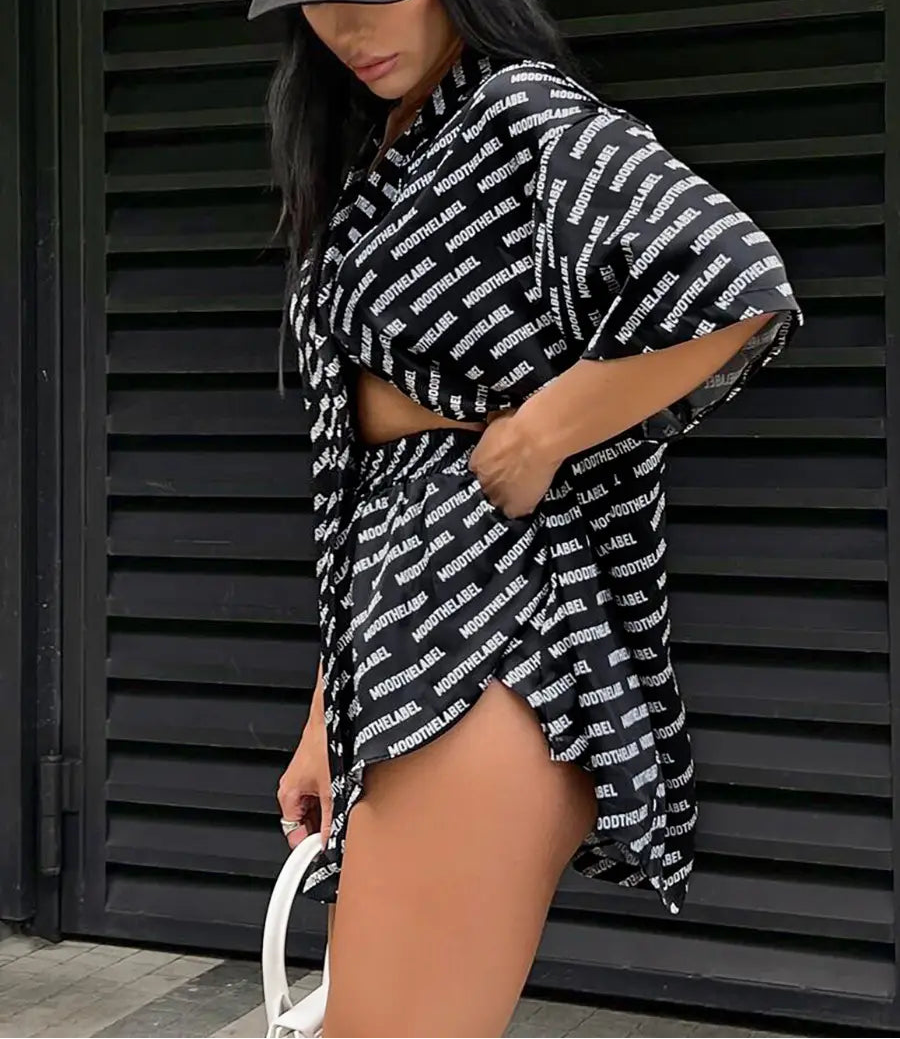 Détail motif imprimé ensemble femme chemise et short SecretBombe