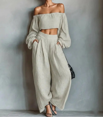 Ensemble femme écru avec haut à épaules dénudées et pantalon ample SecretBombe