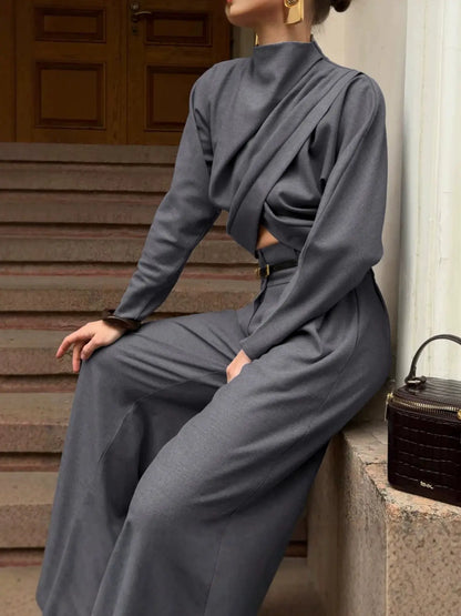 Ensemble deux pièces femme gris anthracite avec haut drapé et pantalon large taille haute SecretBombe
