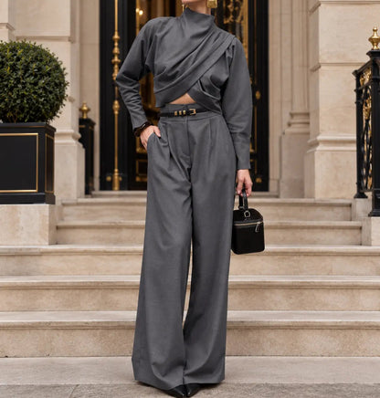 Ensemble femme gris anthracite avec pantalon ample et haut asymétrique pour un look chic SecretBombe
