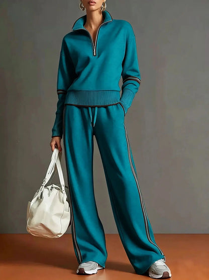 Ensemble femme bleu turquoise avec sweat zippé à col montant et pantalon large SecretBombe