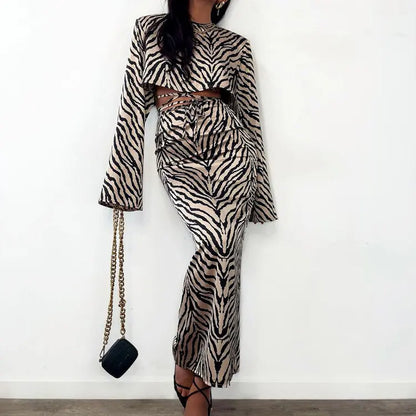Ensemble jupe longue zébrée femme chic avec top manches longues et détail lace-up SecretBombe