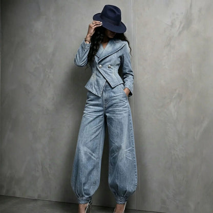 Ensemble femme bleu clair avec veste boutonnée et pantalon ballon SecretBombe