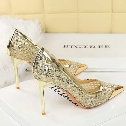 Escarpins femme dorés à talon fin avec détails brillants SecretBombe