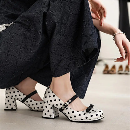 Chaussures Mary Jane à pois avec nœud décoratif SecretBombe