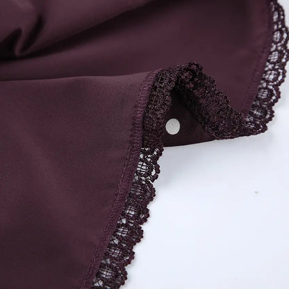 Finition en dentelle de la jupe courte marron à pois femme SecretBombe