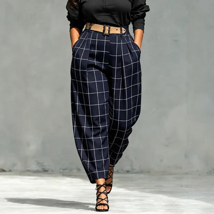 Pantalon carotte femme bleu marine à carreaux SecretBombe