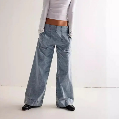 Jean ample femme taille basse en denim bleu délavé SecretBombe