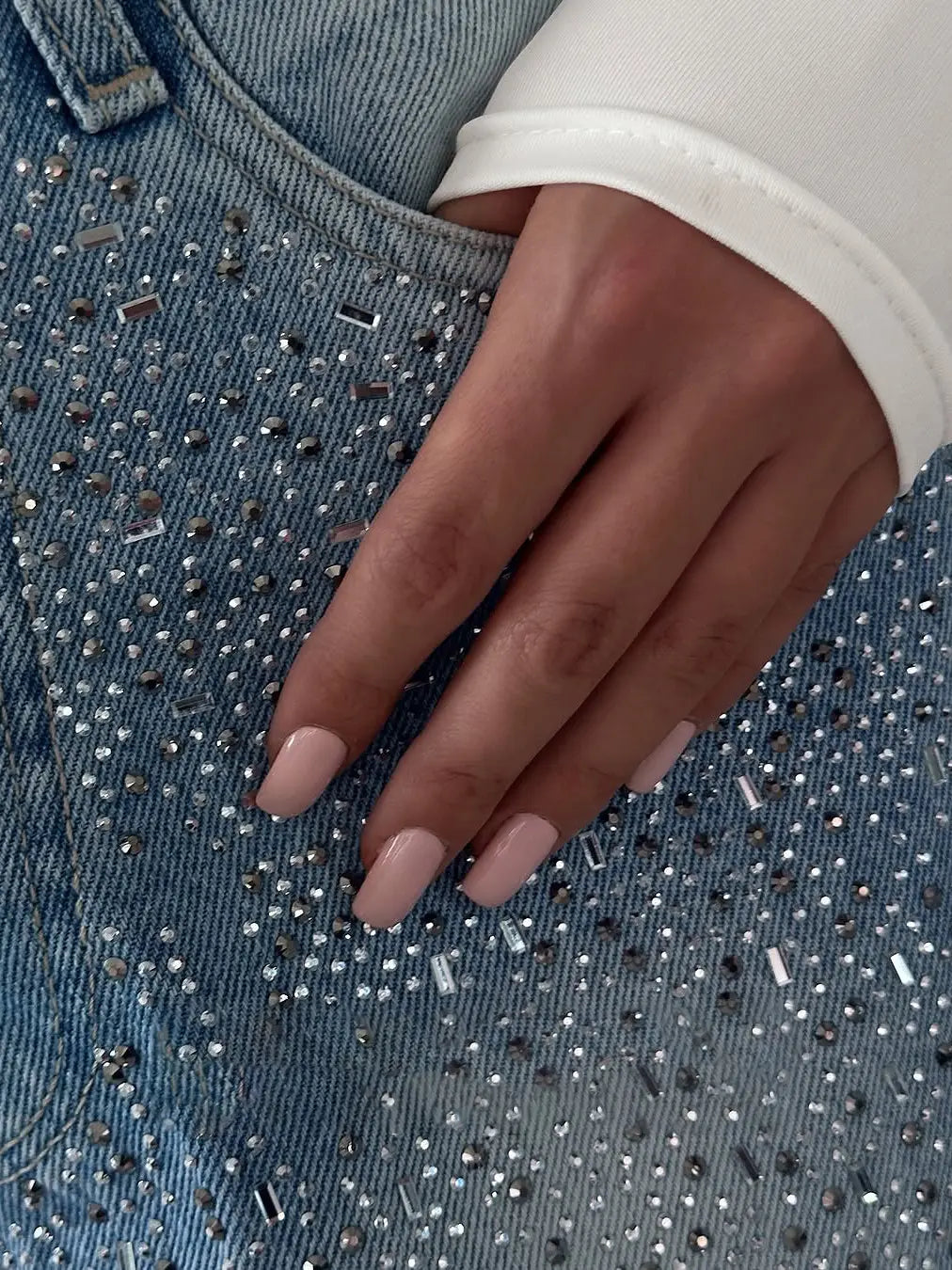 Jean denim bleu décoré de strass élégants et lumineux SecretBombe