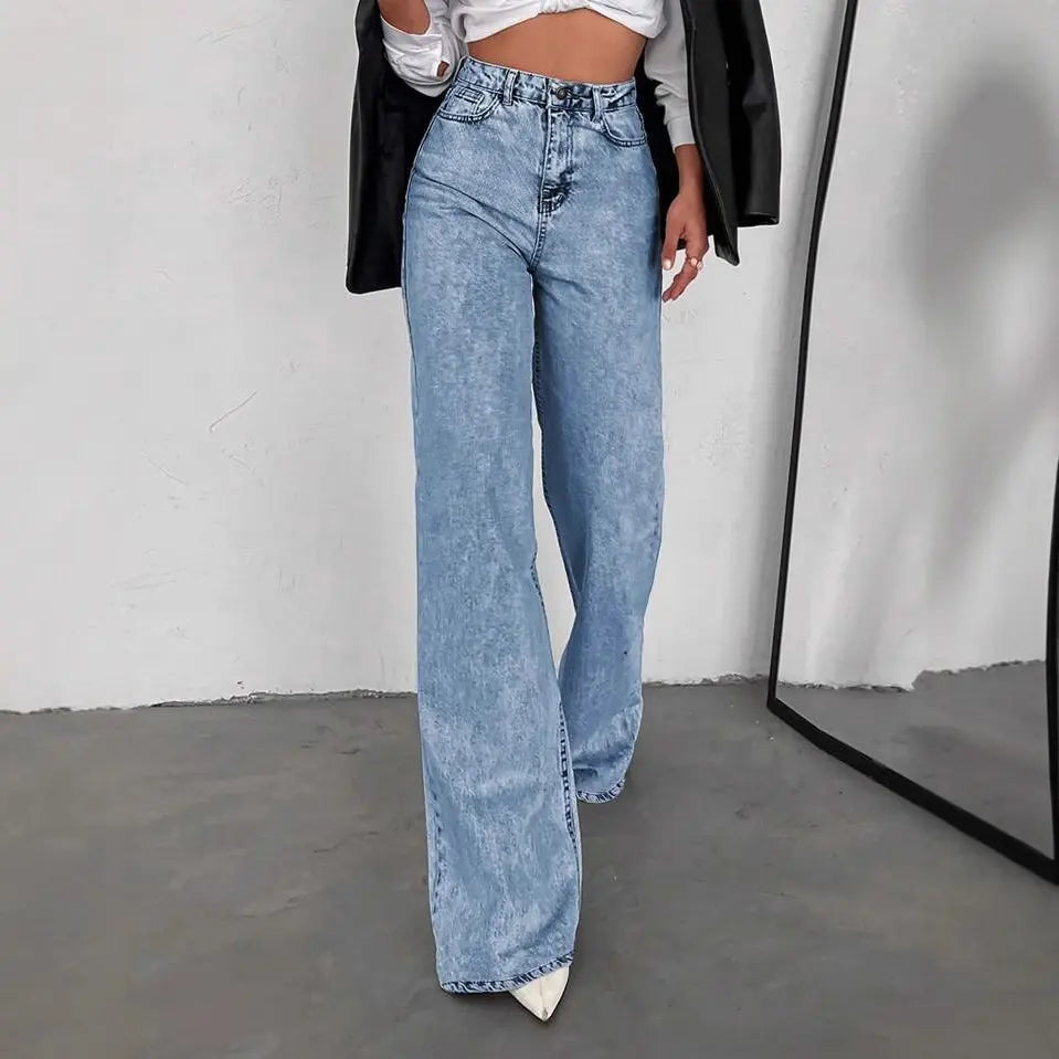 Détail de la taille du jean large femme bleu clair SecretBombe