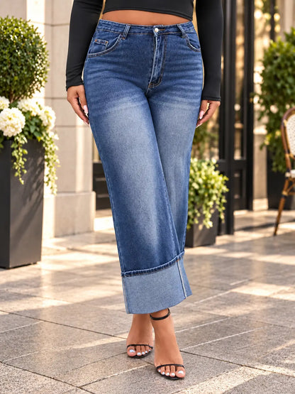 Jean femme en denim bleu avec revers larges SecretBombe