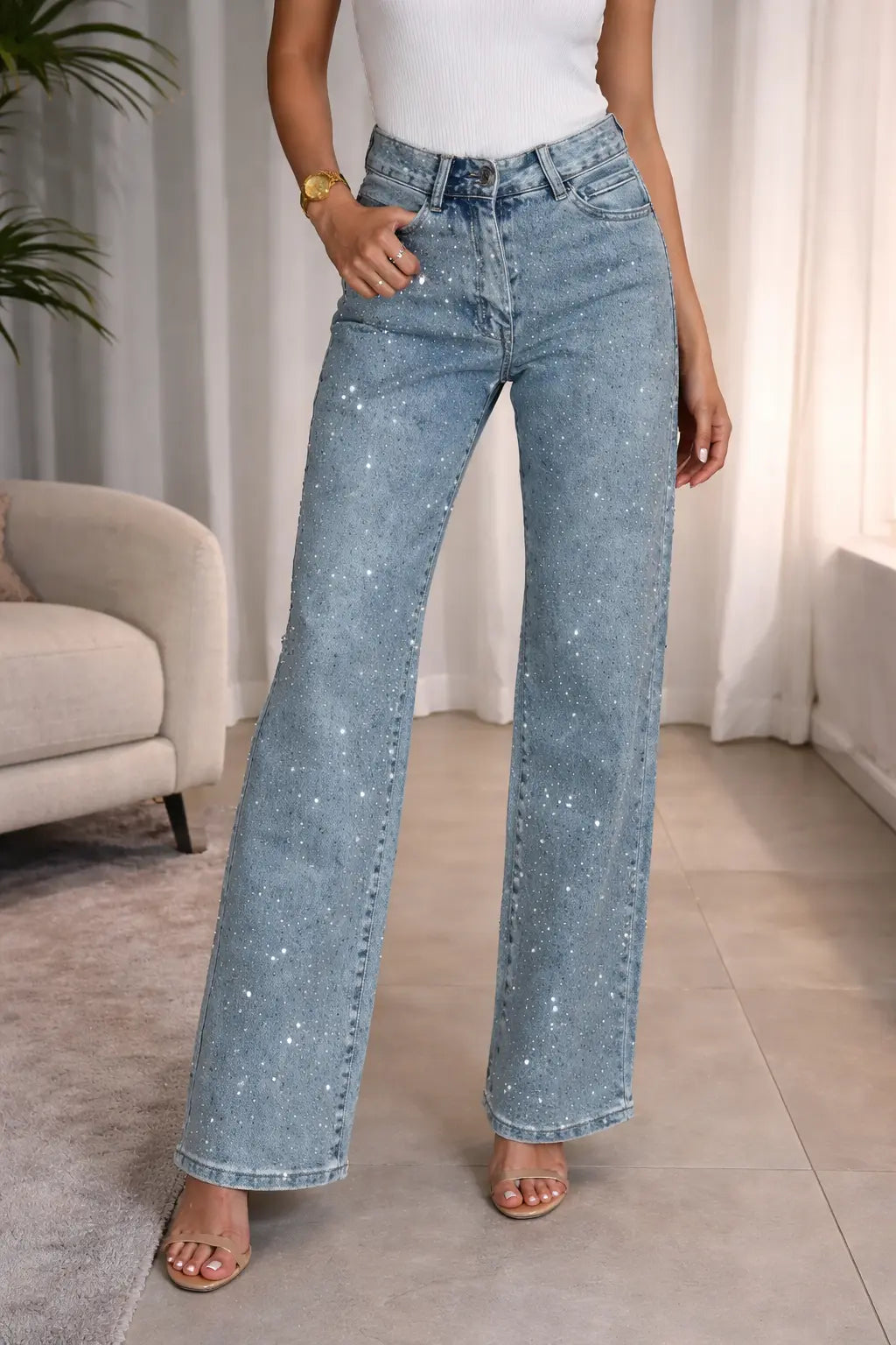Jean femme denim bleu à strass taille haute coupe droite style street chic SecretBombe