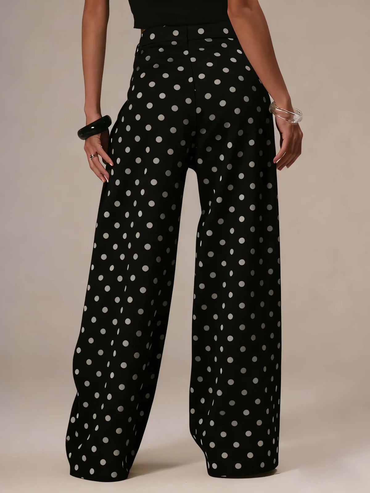 Jean femme noir à pois blancs et jambes larges SecretBombe