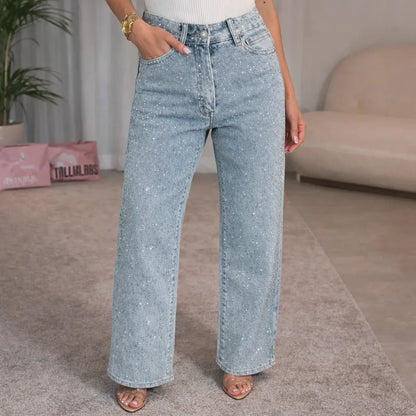 Jean femme coupe droite denim bleu strass vue de face look tendance SecretBombe