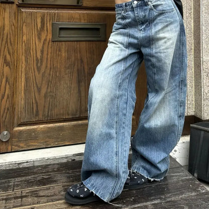 Jean femme bleu délavé à coupe large et décontractée SecretBombe