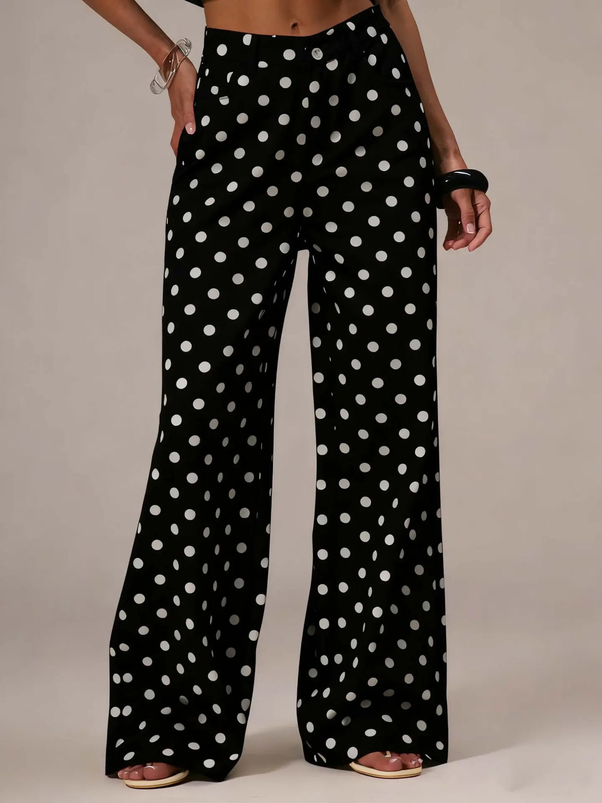Jean large femme noir à pois blancs SecretBombe