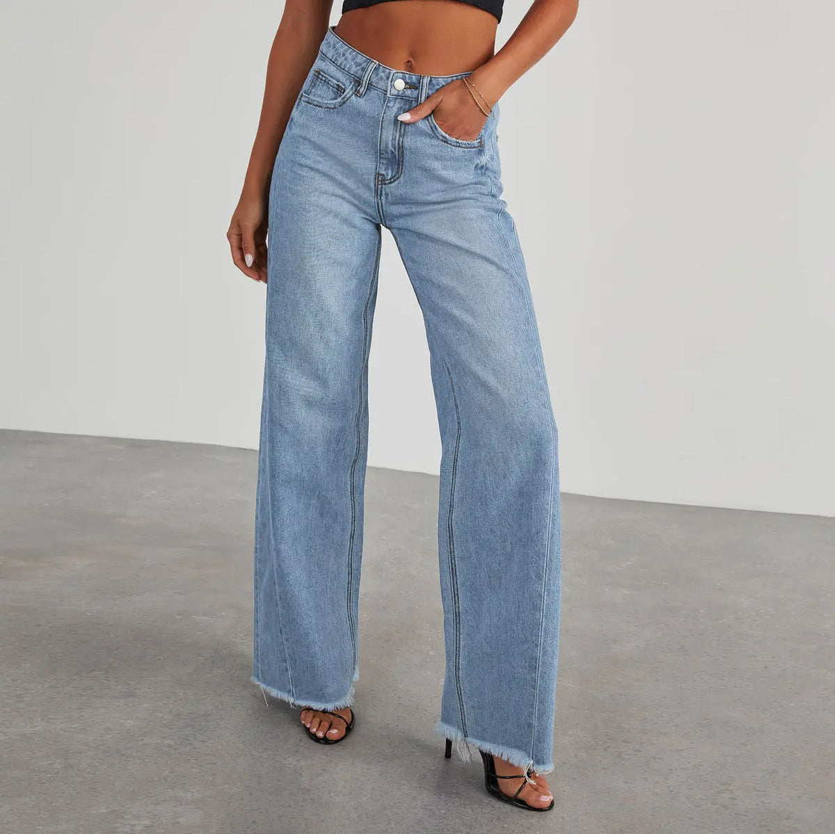 Jean large femme bleu clair à taille basse SecretBombe