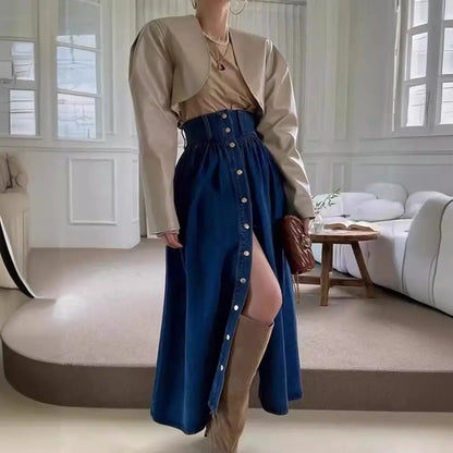 Jupe boutonnée en coton non extensible, mode féminine et élégante.