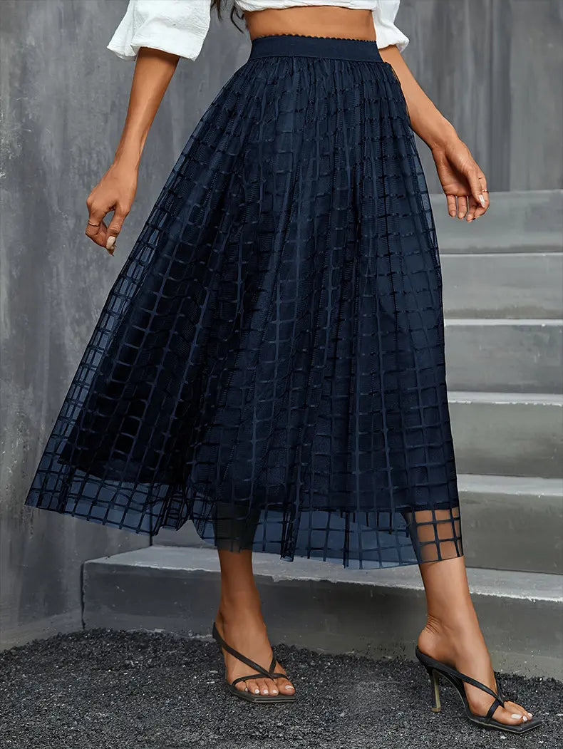 Jupe midi évasée bleu marine femme SecretBombe, tulle léger et silhouette élégante