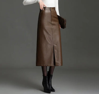 Vue de profil de la jupe longue marron en cuir vegan femme SecretBombe