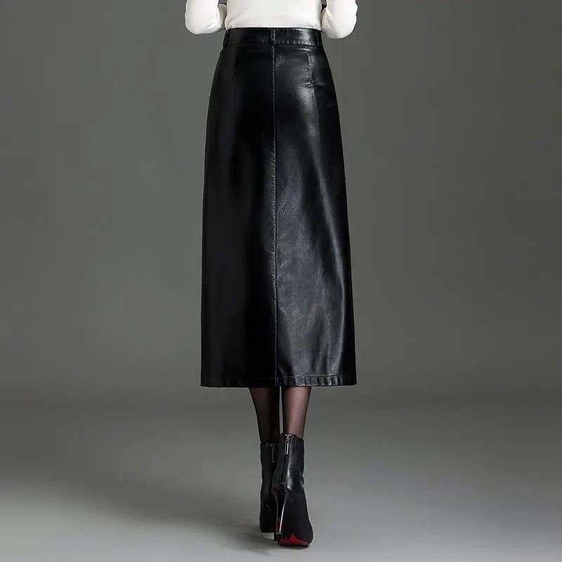 Jupe longue noire en cuir vegan femme SecretBombe pour une tenue chic et féminine