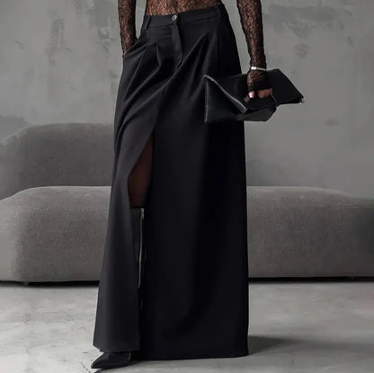 Jupe noire sophistiquée à fente, idéale pour un look féminin, raffiné et moderne – SecretBombe.