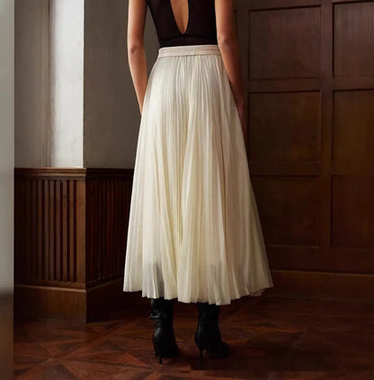 Jupe longue blanche femme, style urbain et sophistiqué