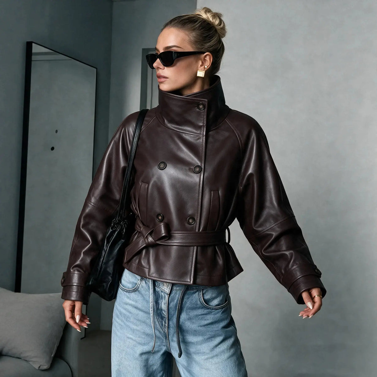 Manteau court femme marron effet cuir avec double boutonnage et ceinture SecretBombe