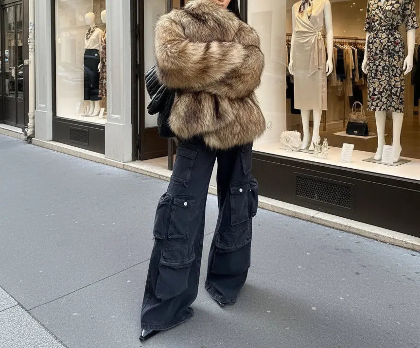 Manteau mi-long à col en fourrure élégant et confortable