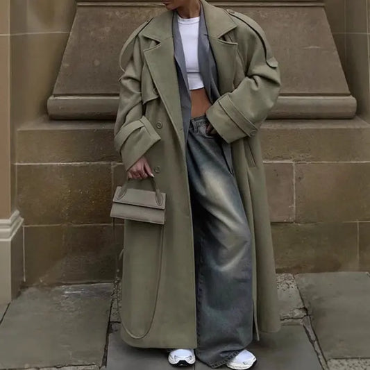 Tableau des tailles S, M, L pour manteau oversize femme