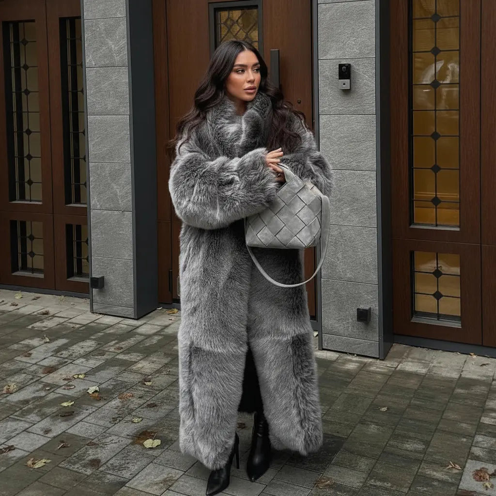 Manteau long tendance en style fourrure pour femme, look urbain et sophistiqué – Boutique Secretbombe