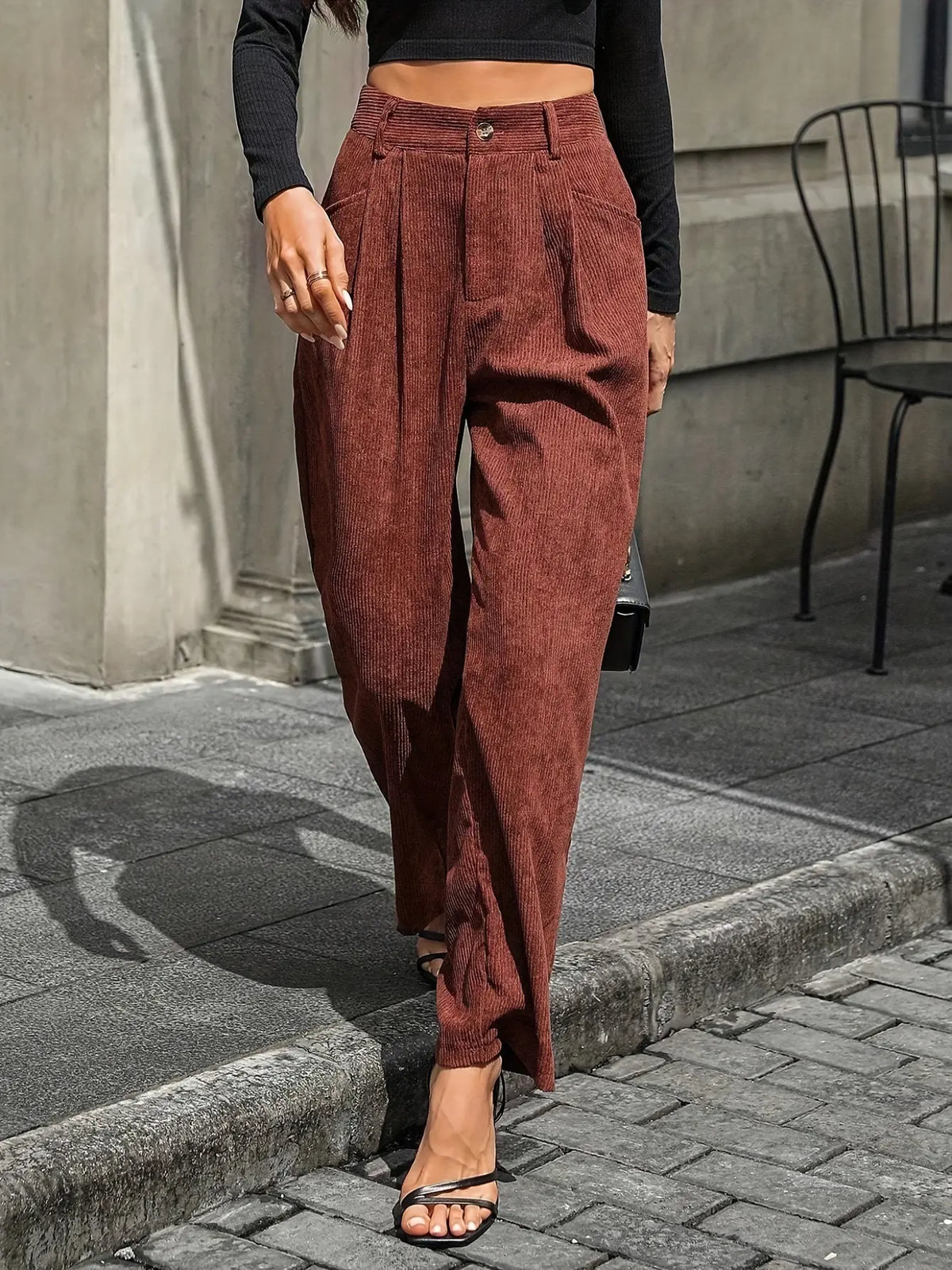 Pantalon femme caramel à plis et taille haute SecretBombe