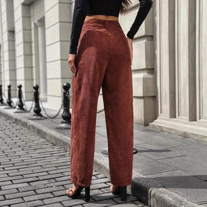 Pantalon carotte femme caramel au look élégant SecretBombe