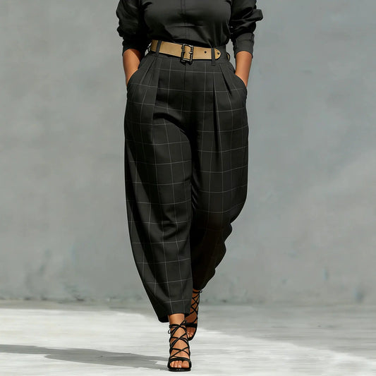Pantalon carotte femme noir à carreaux SecretBombe