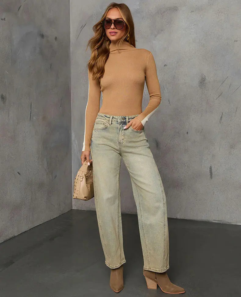 Jean femme beige délavé au style rétro artistique – SecretBombe