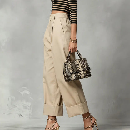 Pantalon large femme beige avec plis sur le devant SecretBombe