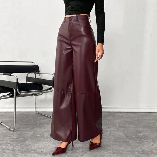 Pantalon large femme bordeaux en cuir végan SecretBombe