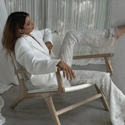 Pantalon femme blanc fluide dentelle elegante SecretBombe