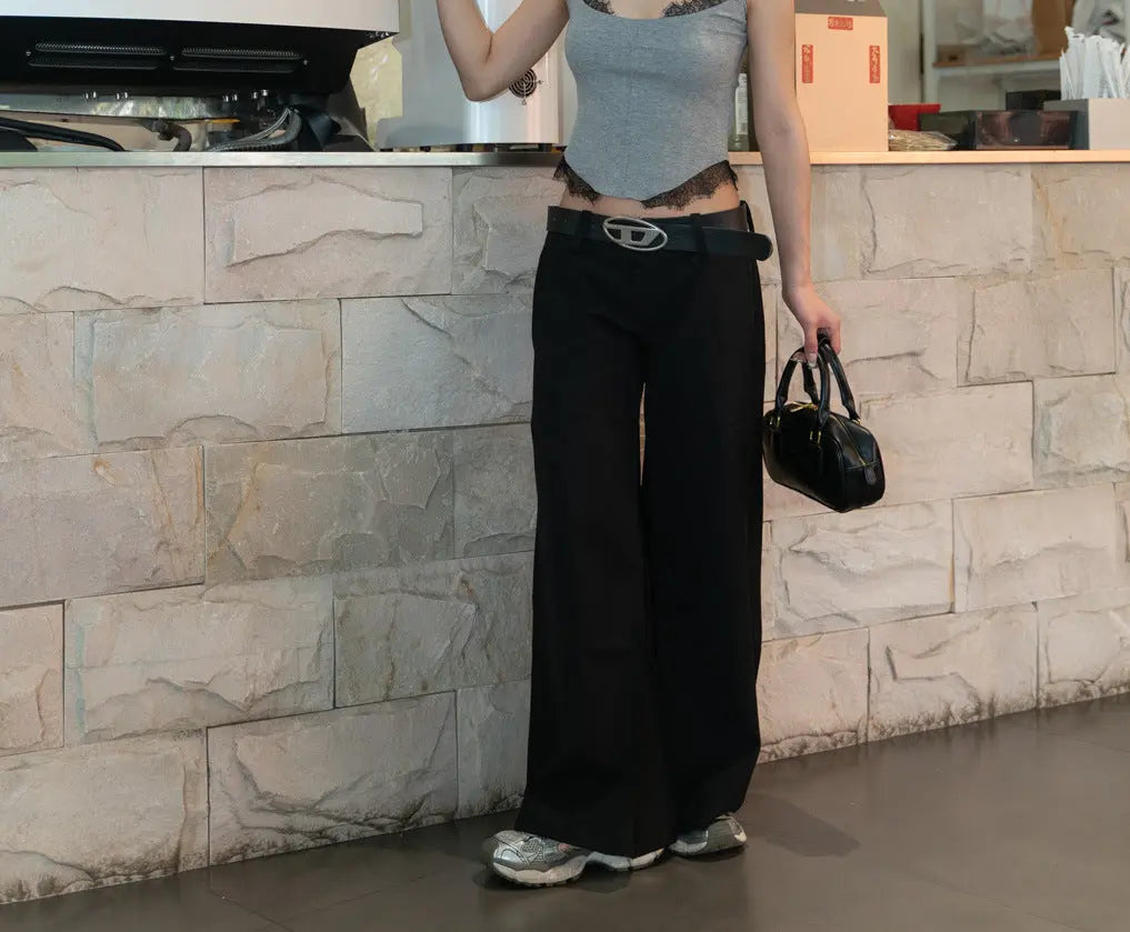 Pantalon noir SecretBombe confortable pour journée active