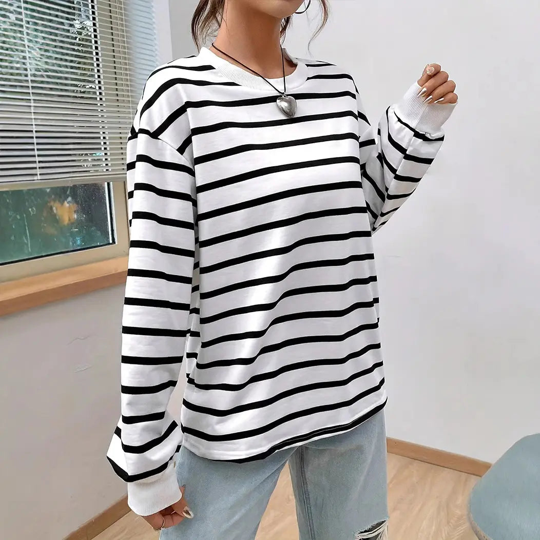 Pull femme blanc rayé, léger et durable, style pullover élégant, coupe standard