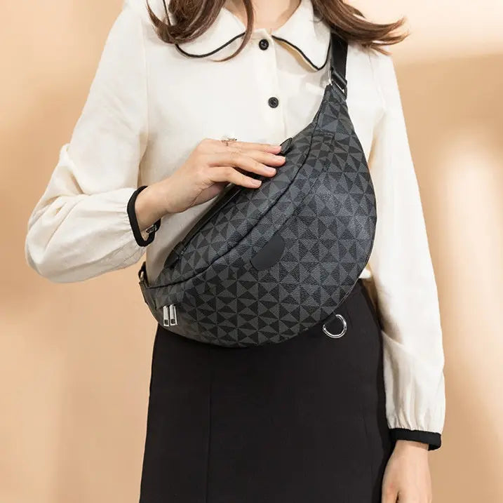 Sac banane femme imprimé géométrique effet cuir vegan SecretBombe