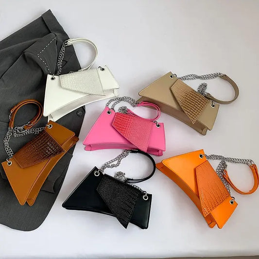 Sac bandoulière femme noir effet cuir texturé chic SecretBombe