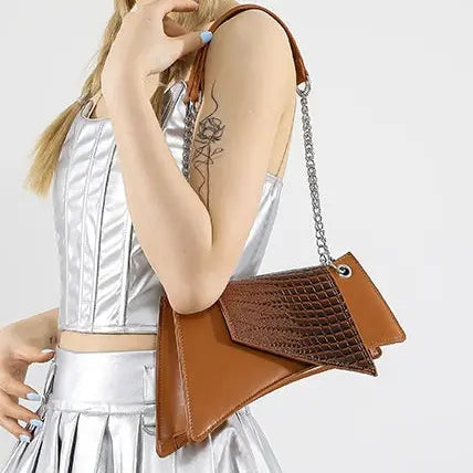 Sac femme texture croco marron tendance SecretBombe