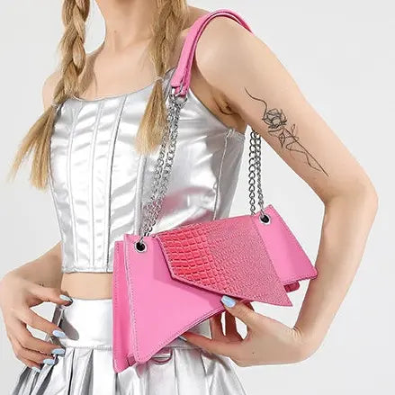 Sac bandoulière femme rose design asymétrique tendance SecretBombe