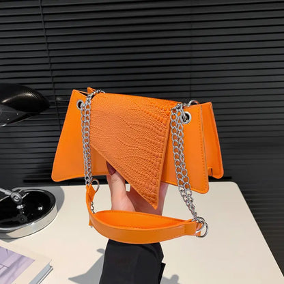 Sac bandoulière femme orange effet cuir texturé moderne SecretBombe