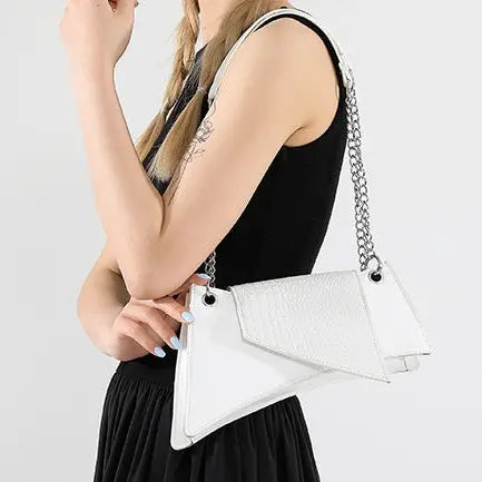 Sac femme chaîne métallique blanc look chic moderne SecretBombe