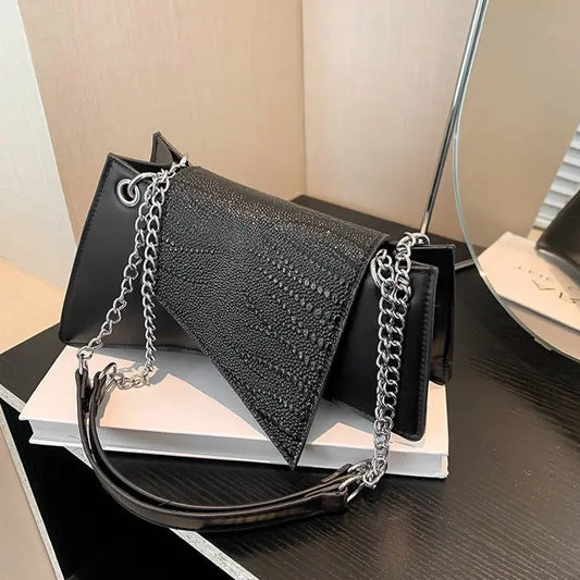 Sac bandoulière femme noir effet cuir texturé chic SecretBombe