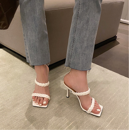 Sandales femme minimalistes, design raffiné, idéales pour bureau, sortie ou soirée