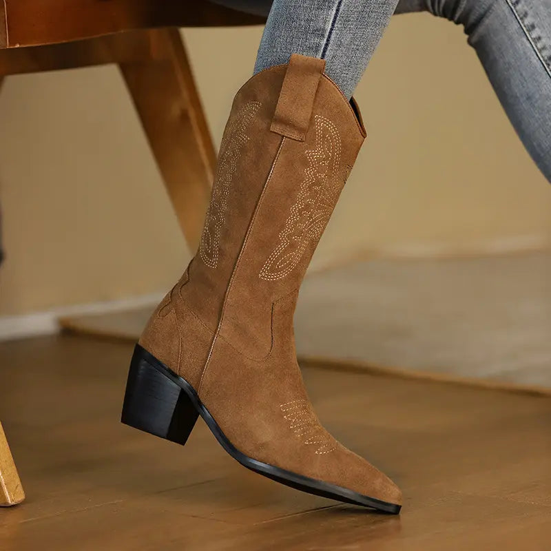 Bottes santiags femme noir et marron, style western, talon carré 6 cm, semelle antidérapante.